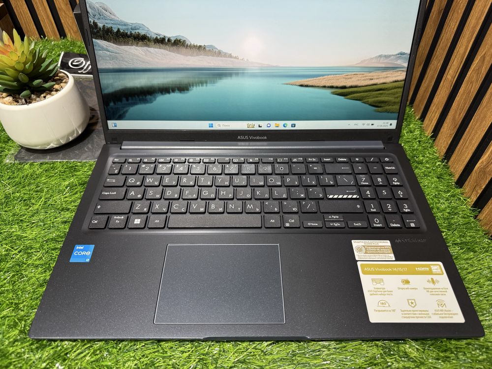 Ноутбук Asus Vivobook 15 Core i3-1215U/8GB/SSD512GB/UHD Graphics