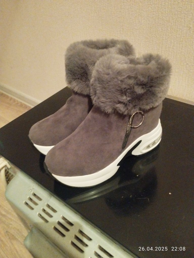Продам полусапожки