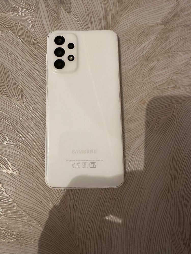 Продам самсунг 128гб