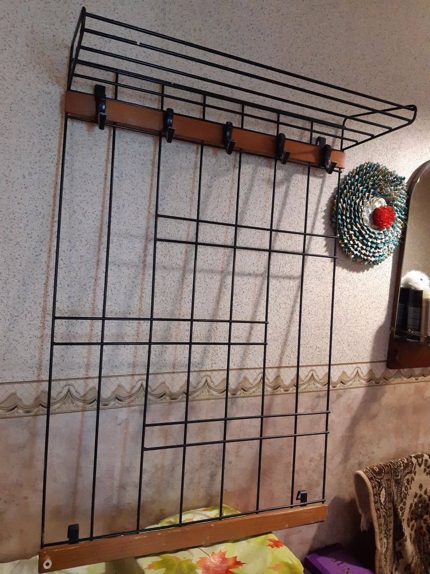 Вешалка металлический