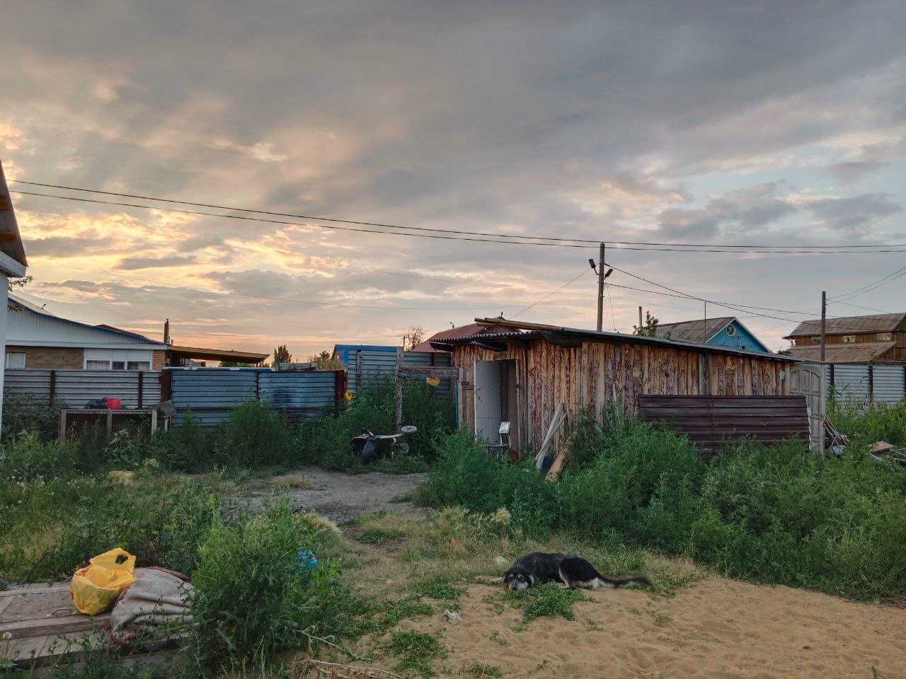 продам дом Костанай2, с большим участком