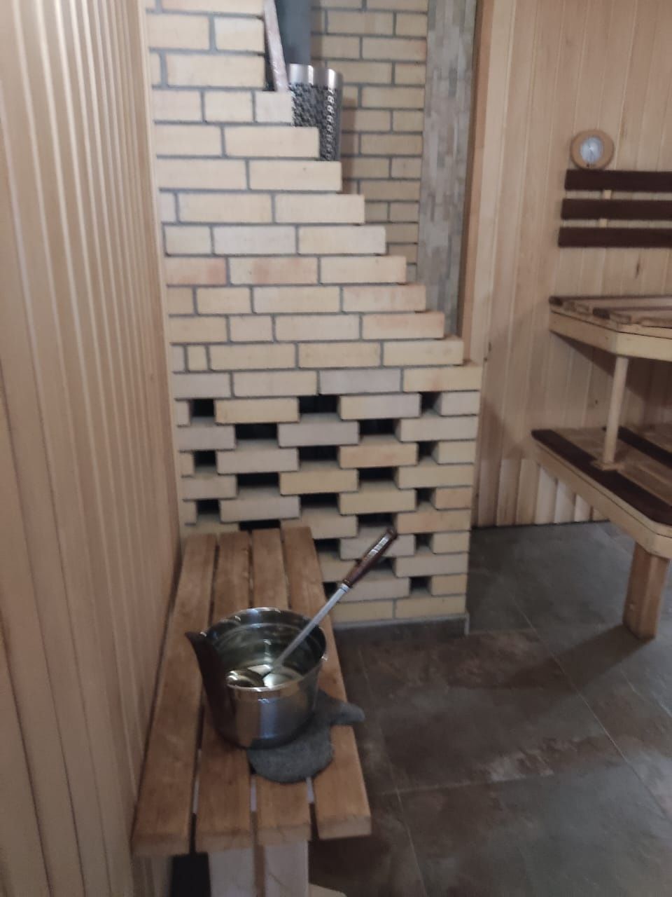 Коттедж по часам, баня на дровах в подарок