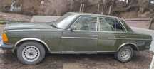 Автомобиль Мерседес 230