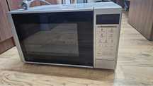 Продам микроволновую печь LG