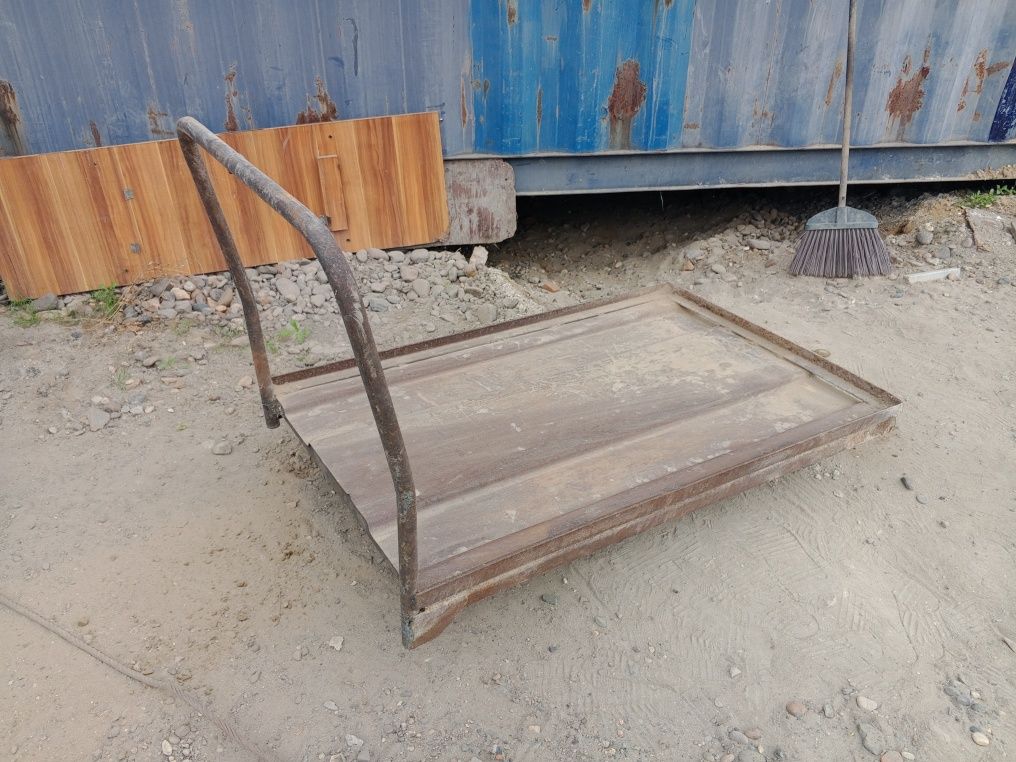 Продам тележку металическая