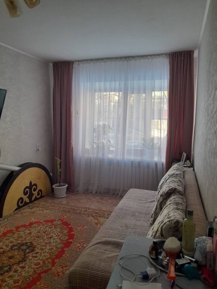 Продам 2 комнатную квартиру