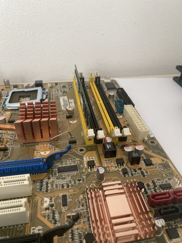 Оперативная память (ОЗУ) pq1 2gb DDR 3