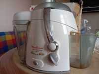 Соковыжималка Moulinex Frutti Pro Plus