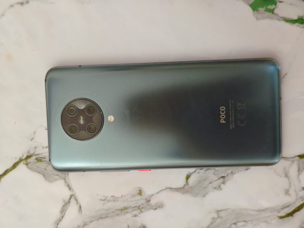 Продам Poco f2 pro.