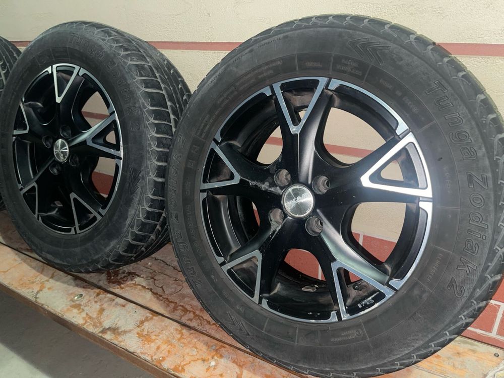 Продам автошины
