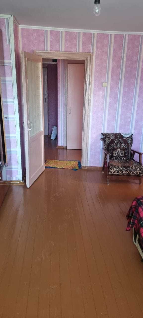 Обмен 2х  кв Торайгырова 30,  5 этаж на 2х км рядом р-не