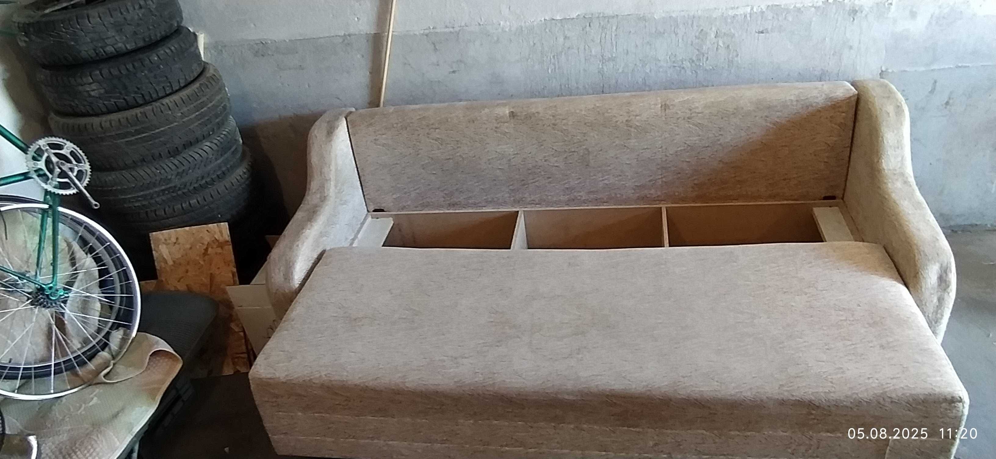 Продам раскладной диван Б/У