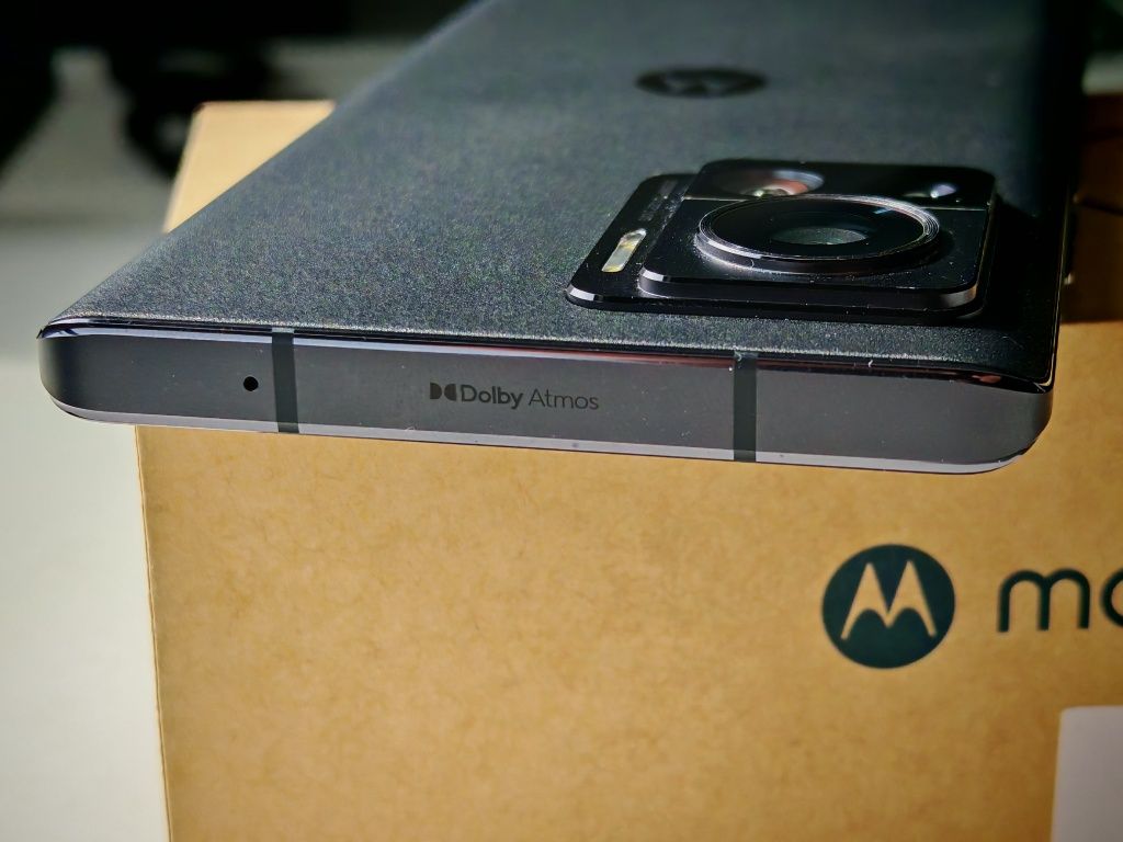 Motorola edge 30 ultra 12/256gb