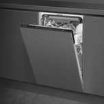 Продам новую встраиваемую посудомоечную машину SMEG ST4523IN