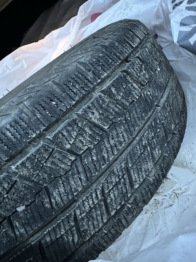 Продам новые диски с новой зимней резиной.215/60/r16