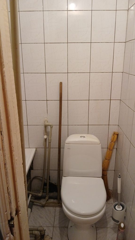 Продаю комнату  в бывшем общежитии,  идёт под снос