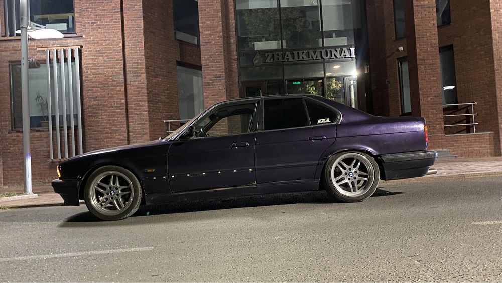 Продам авто BMW e34 1995 год