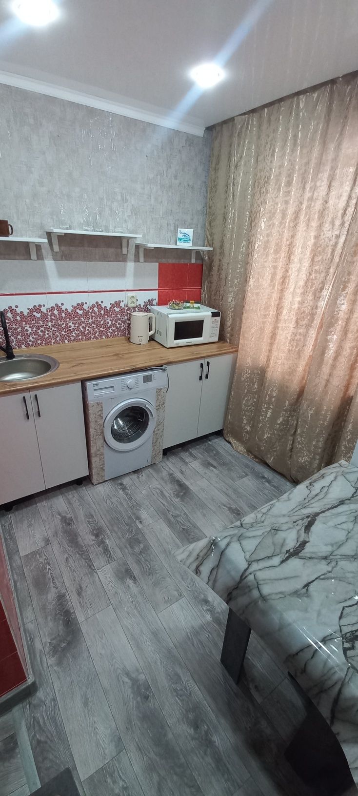 Сдам посуточно двухкомнатную квартиру