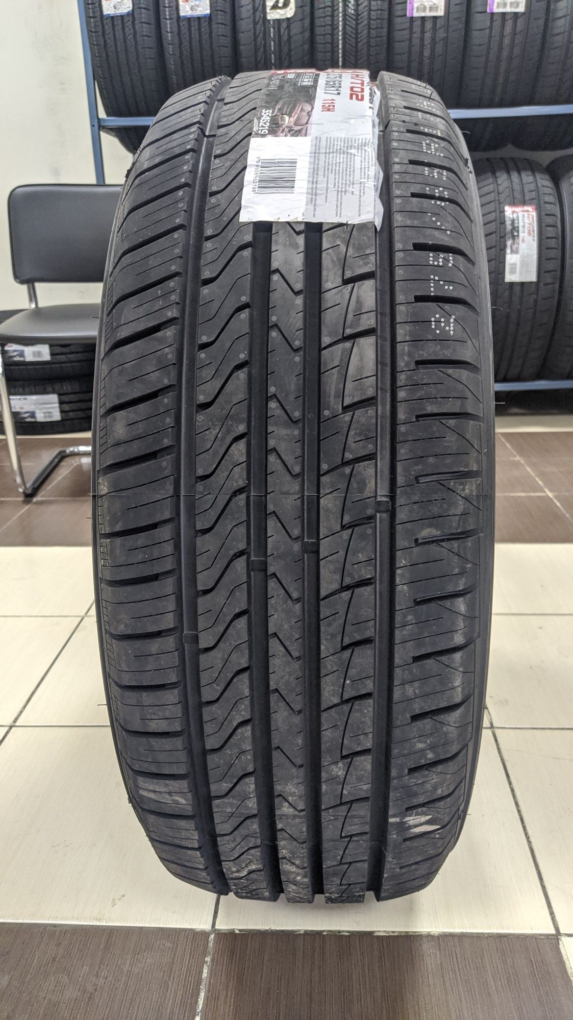 275/65R17 Roadx Китай