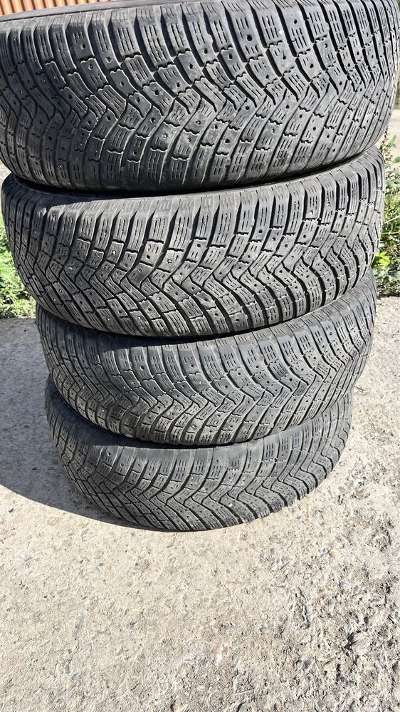 Продам 4 баллона