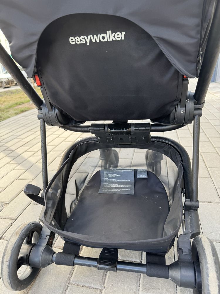 Продам коляску Easywalker Charley. Комфорт , легкость и стиль.
