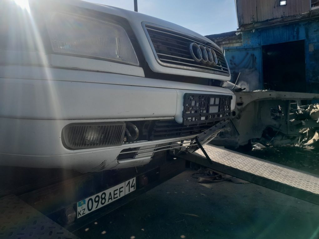 Ауди 100 с4 на разбор