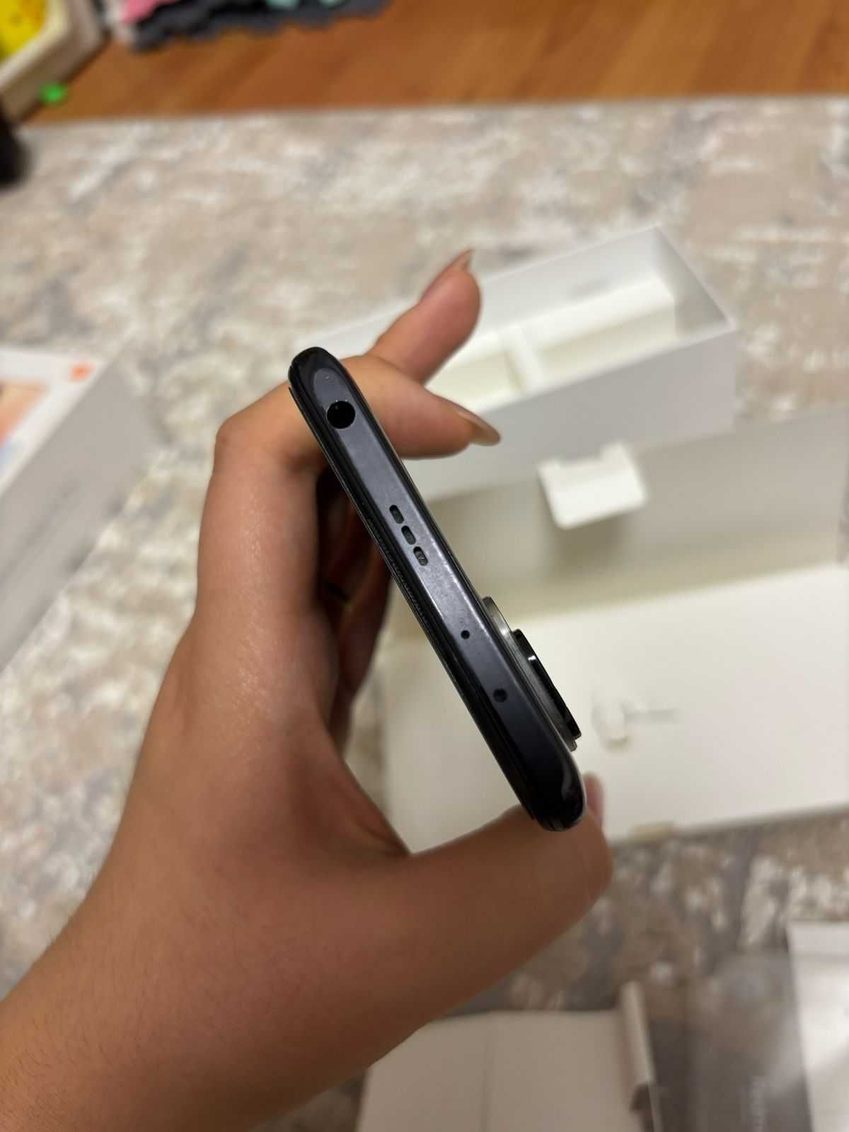 Смартфон Xiaomi Redmi Note 10 Pro