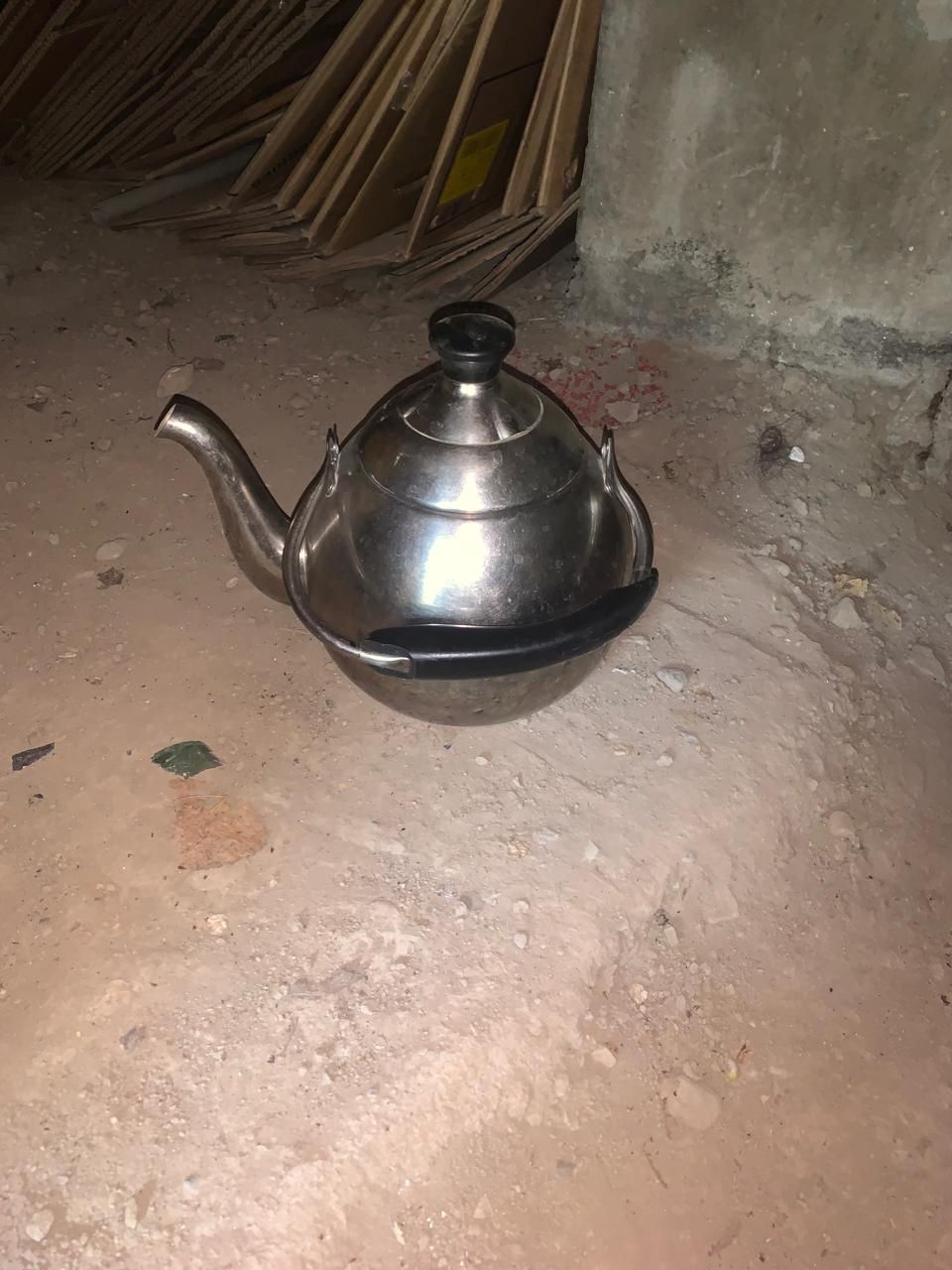Кастрюля эмалированная, чайник