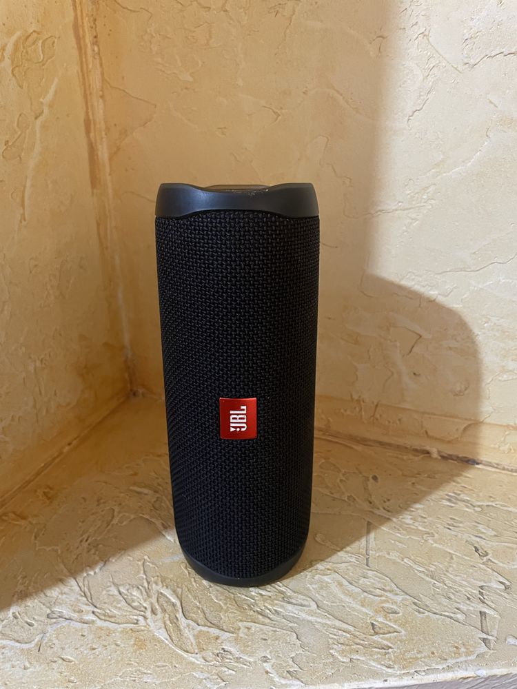 Портативная колонка JBL Flip 5