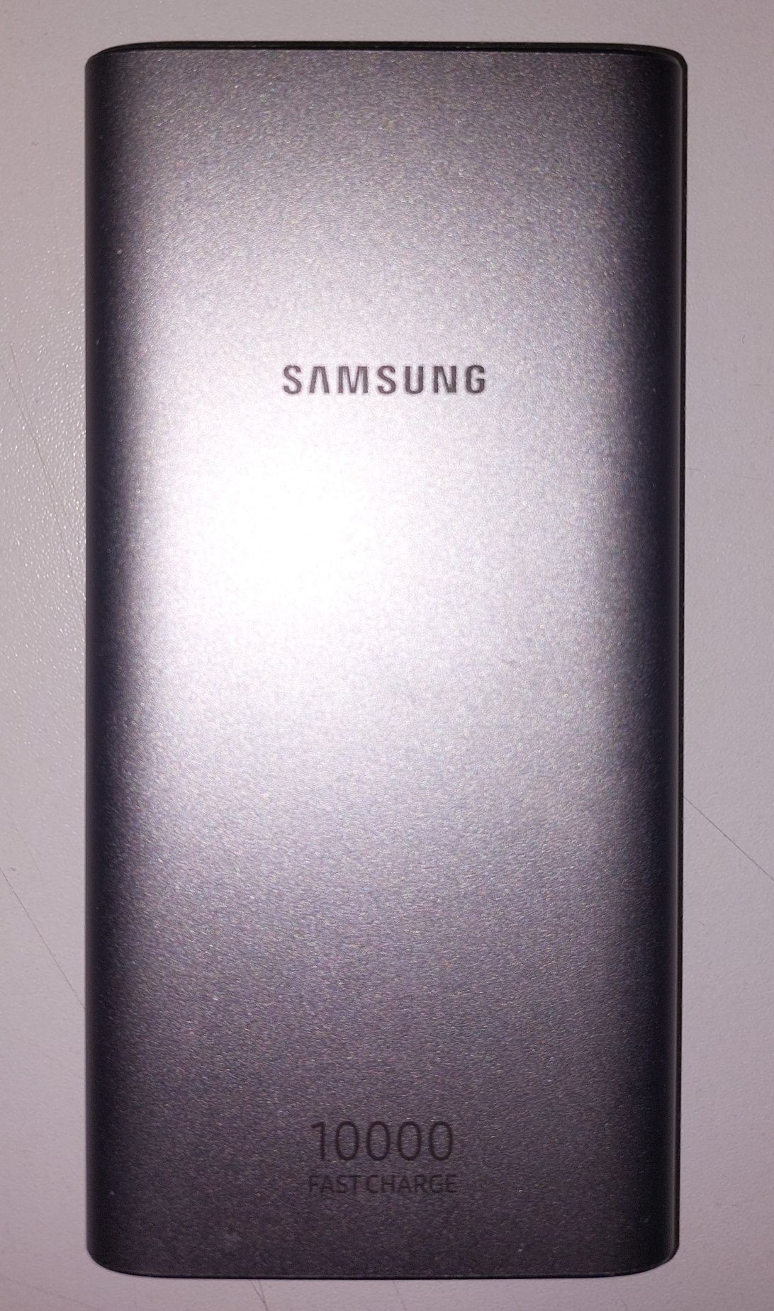 Продам пауэрбанки (power bank) Samsung (10.000 mAh), DEMACO (10.400mA)