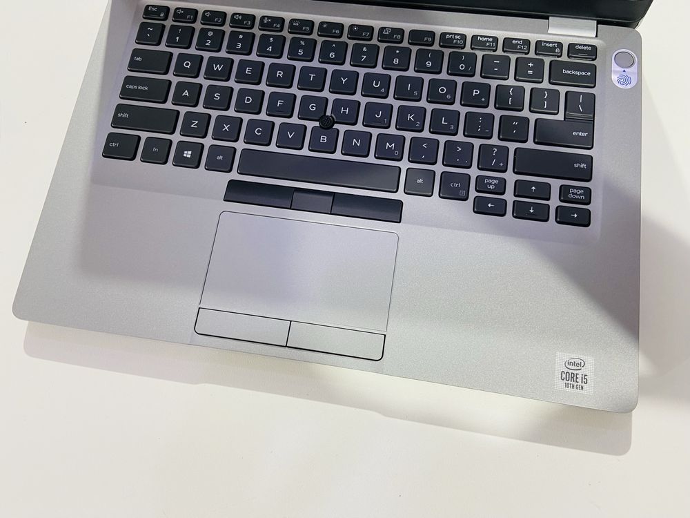Рассрочка! Dell Latitude 5410 - Core i5-10210U/8Gb/SSD 256Gb/UHD
