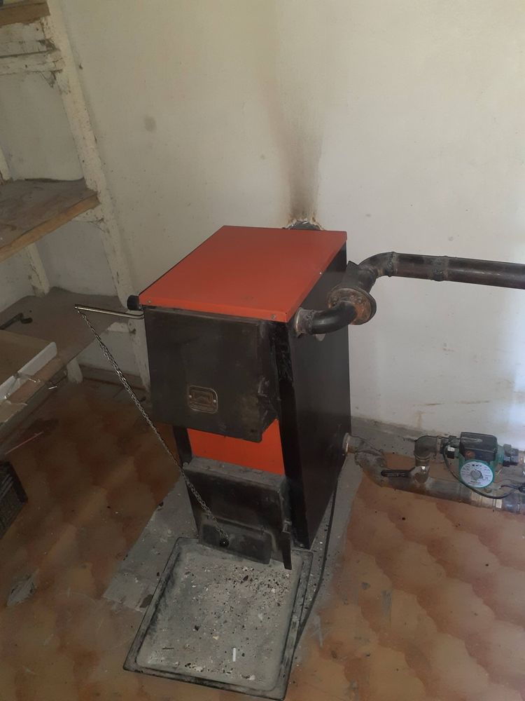 Продам дом  одельно стояши два дома