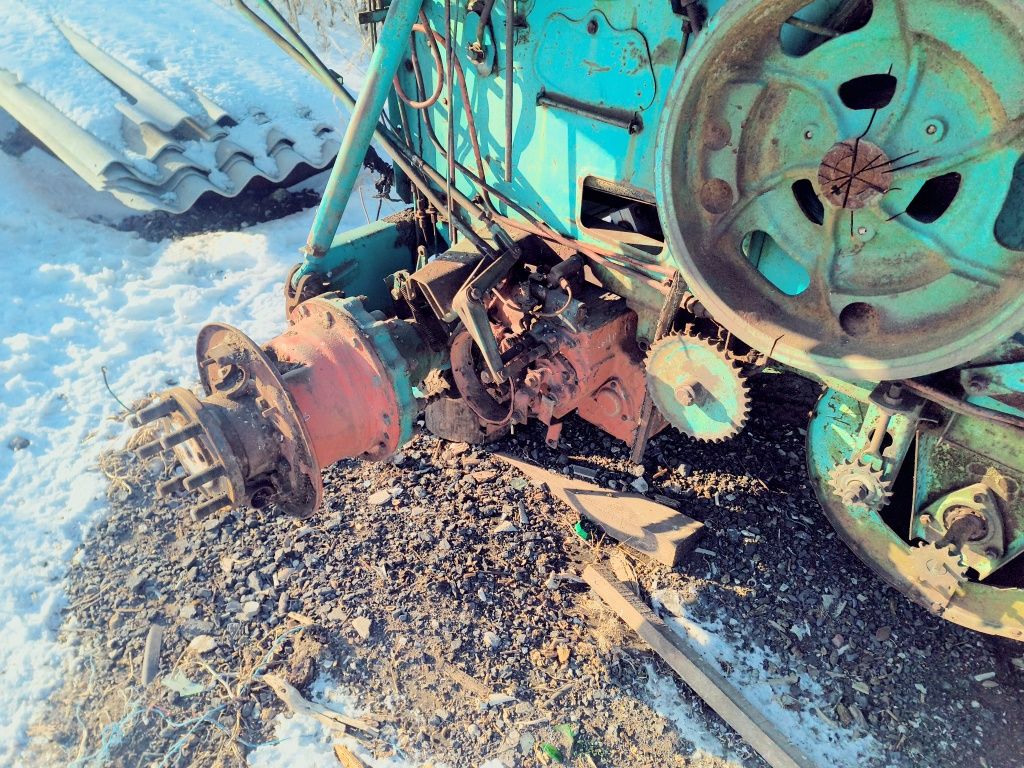 Продам запчасти от комбайна