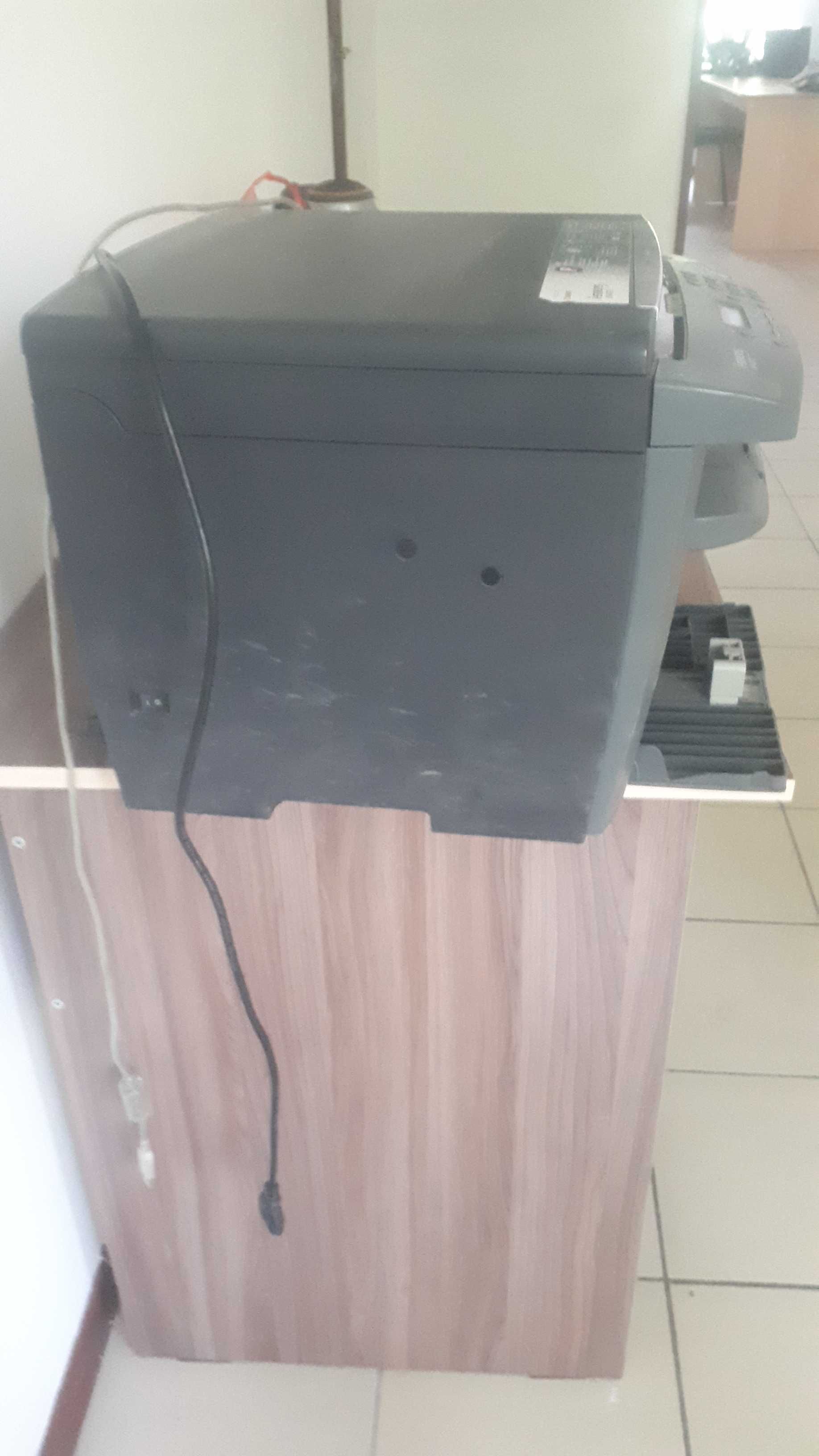 принтер 3в1 Canon 4018