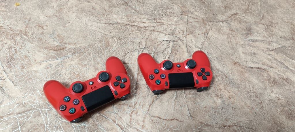 Продам игровые приставки