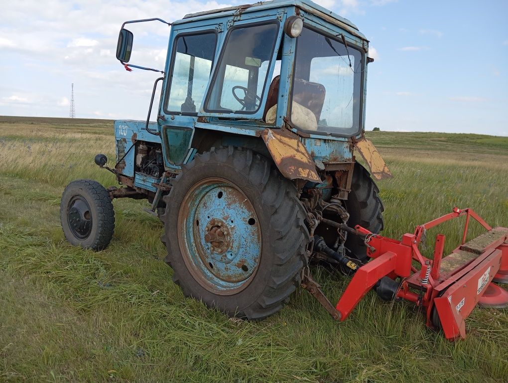 Продам трактор мтз 82