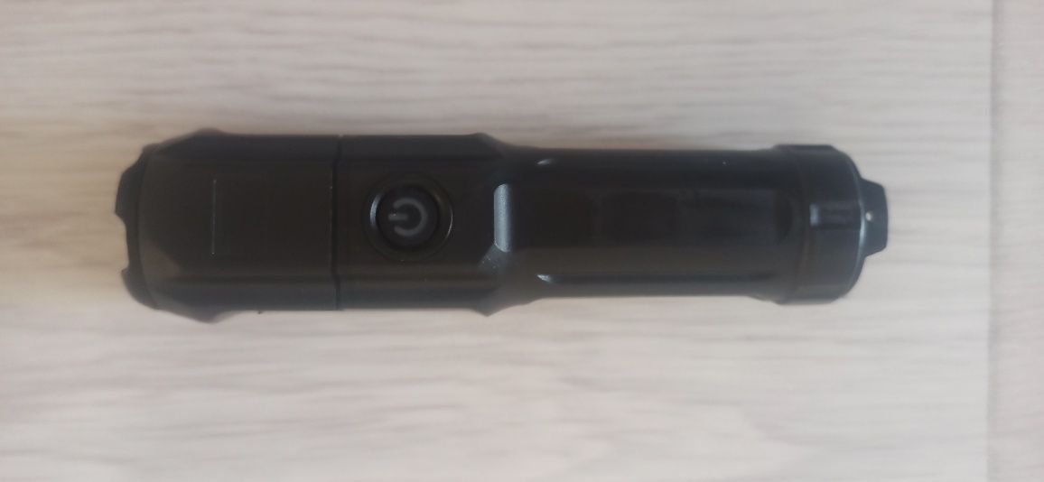 Продам Фонарик 400 mAh