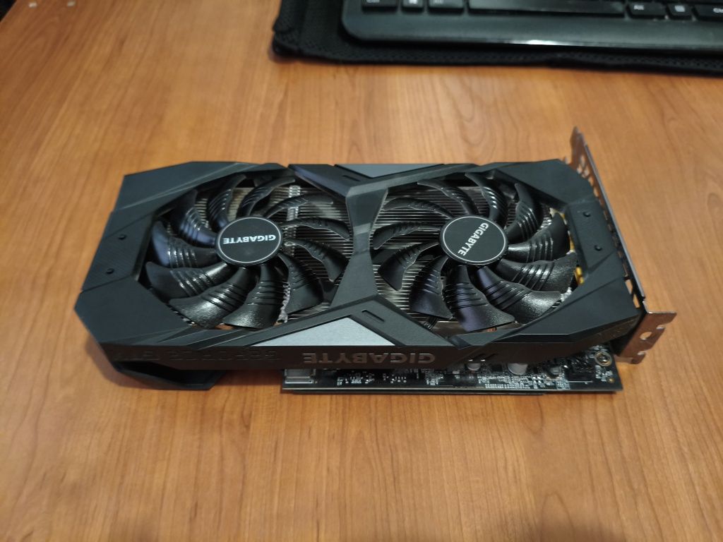 Видеокарта GTX 1660 6GB