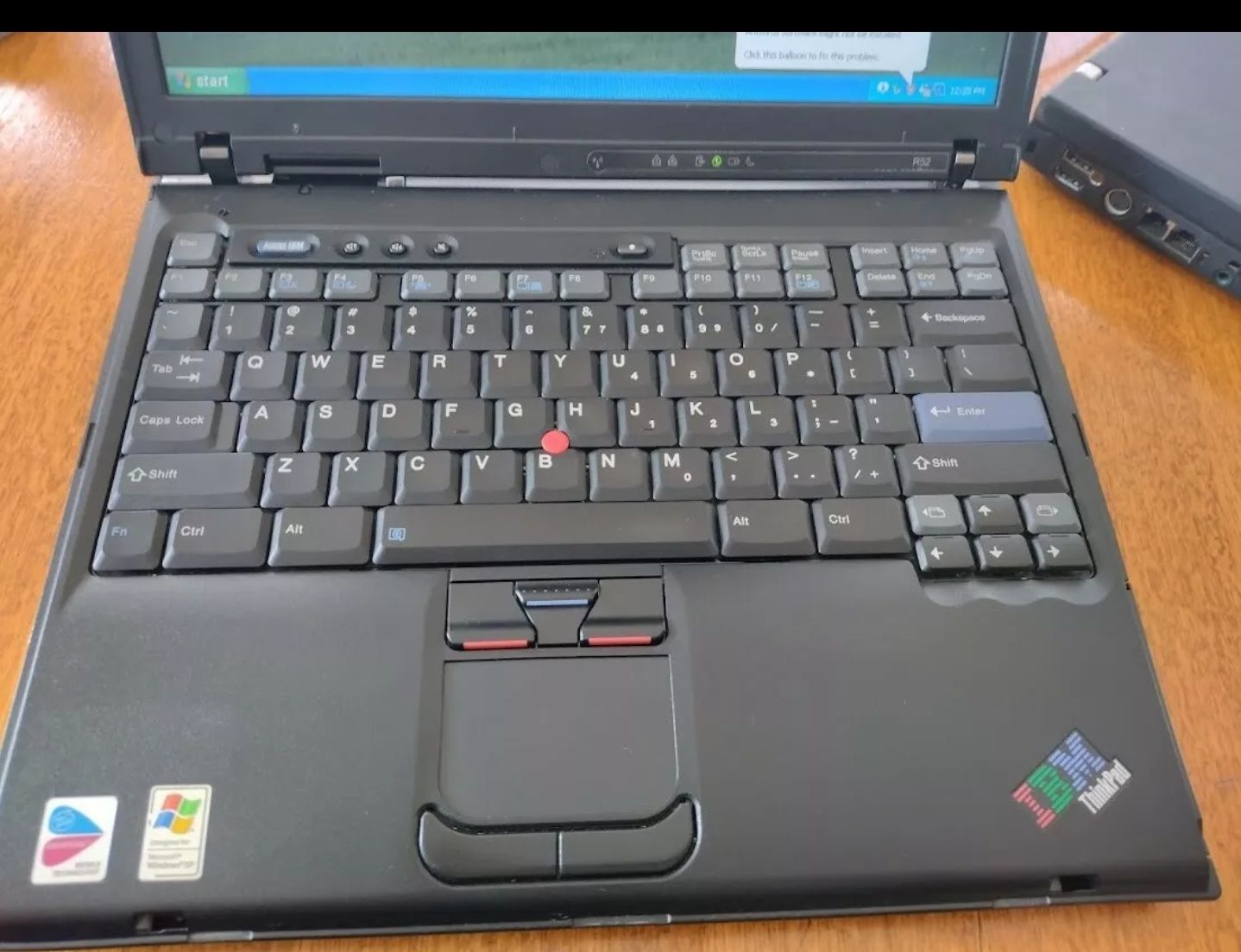 Продам ретро почти новый ноутбук IBM R52