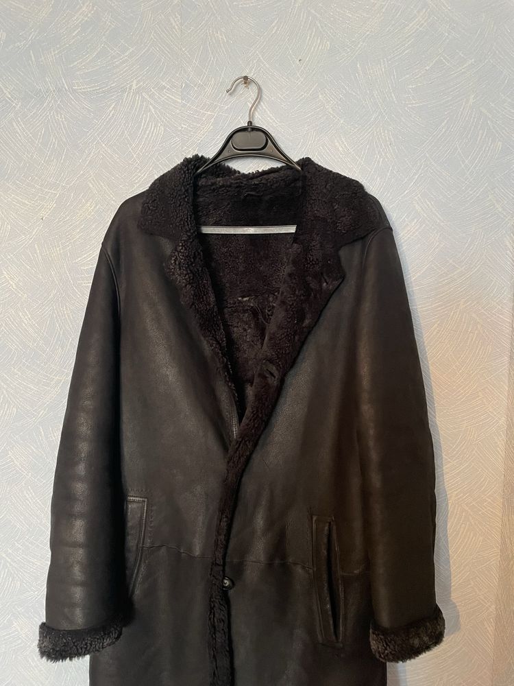 Продам б/у верхнюю одежду НЕДОРОГО
