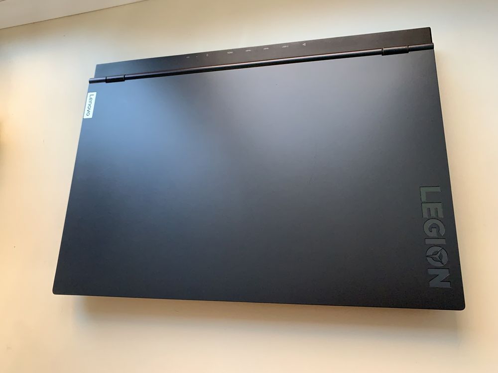 Продам ноутбук  Lenovo Legion 5 15ARH05