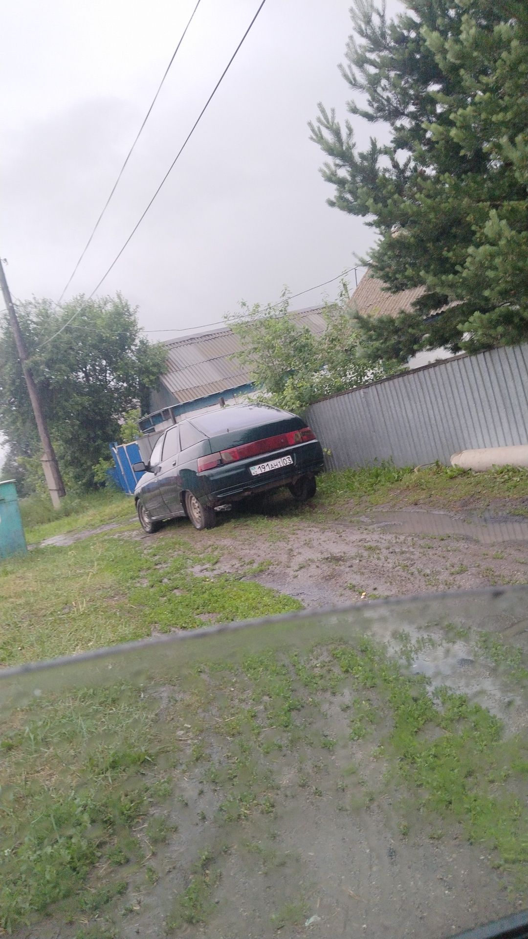 Продам 2112 и примьера п10