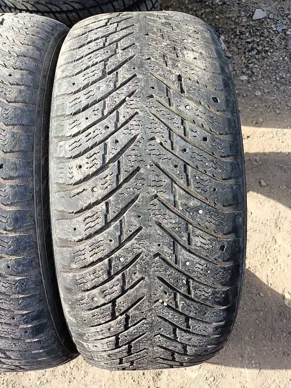 Шины 225/55 R17 - "Nokian Hakkapeliitta 8" (Россия), зимние.