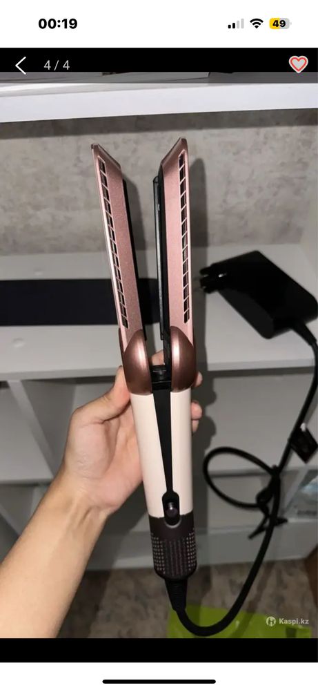 продам оригинальный Dyson airstrait