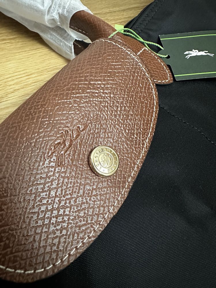 Сумка Longchamp новая размер М черная