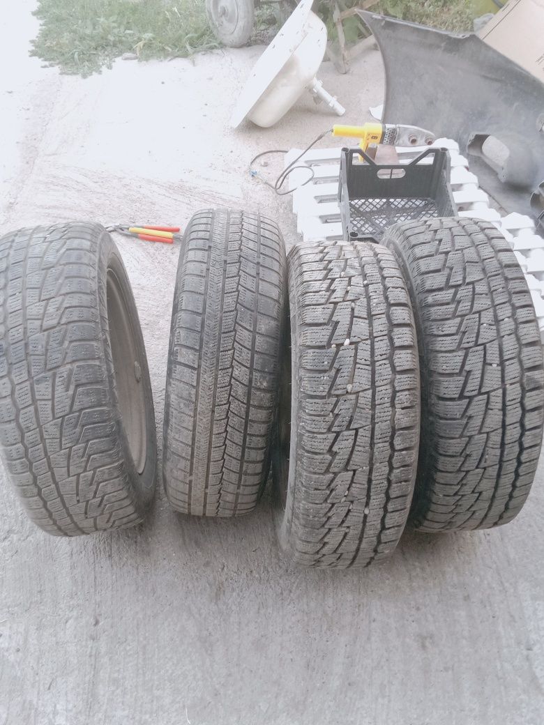 Ширины195.60R15 зима с пшокрышки гардианты