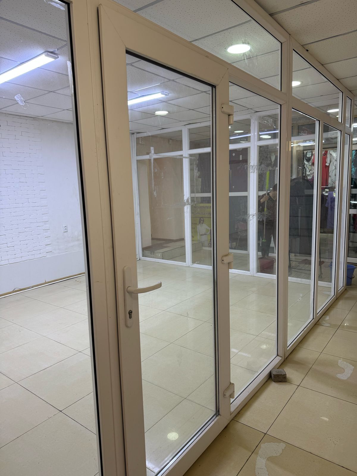 Продаётся коммерческое помещение ТЦ Армада