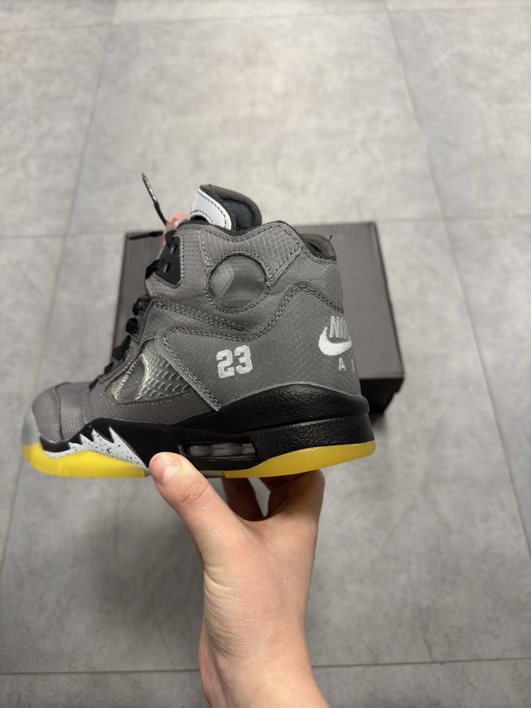 Nike Air Jordan 5 Retro Off-White Muslin