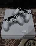 Playstation slim 4 1tb