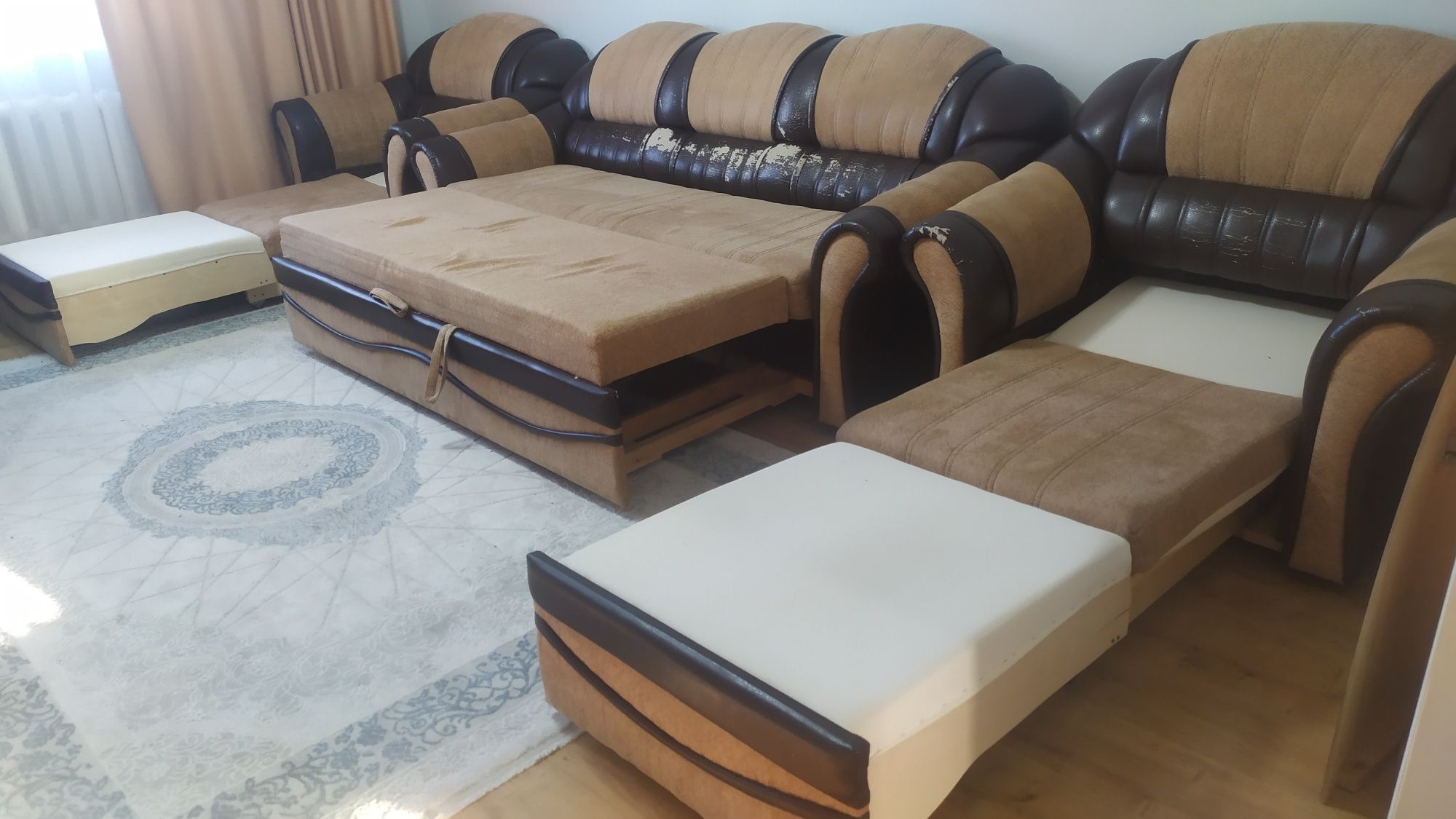 Продам мягкий уголок